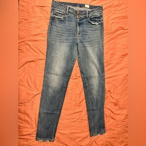 Bridge by gly (buckle) jeans. Size 31